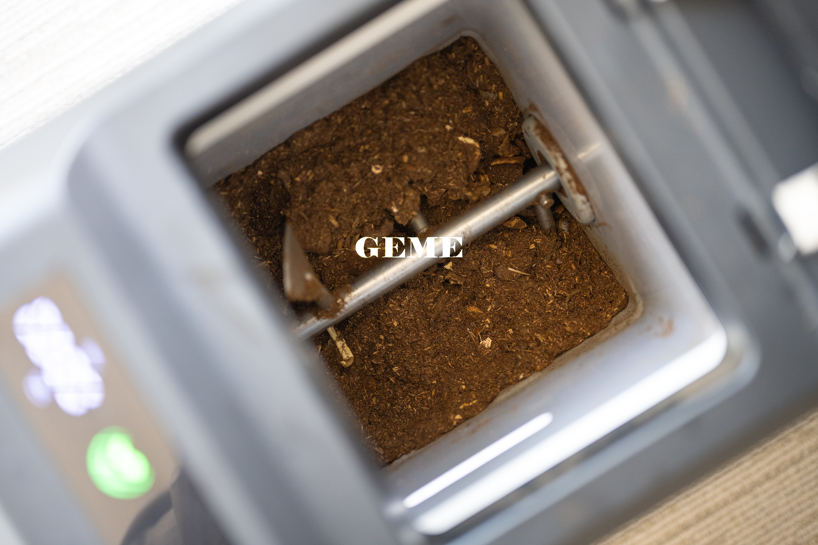 The Best Kitchen Composter: GEME Terra II