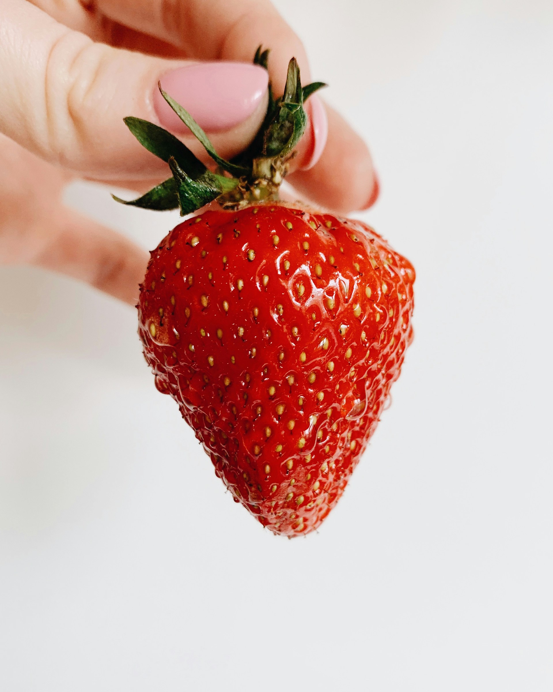 Why Strawberries Spoil Quickly?
